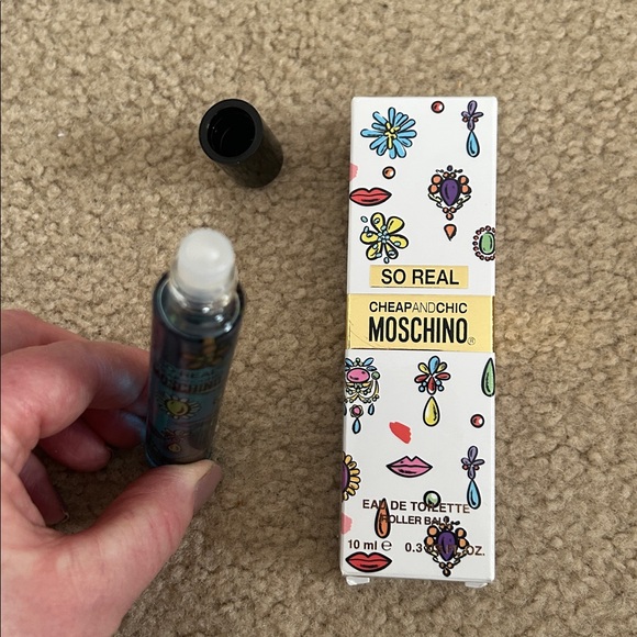 Moschino So Real Rollerball Perfume - Picture 2 of 4